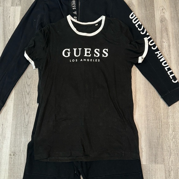 Men Guess Sweatsuit - Picture 4 of 7